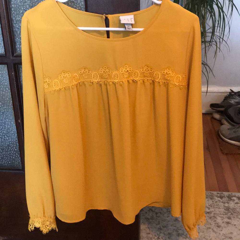 Lace Long Sleeve Blouse